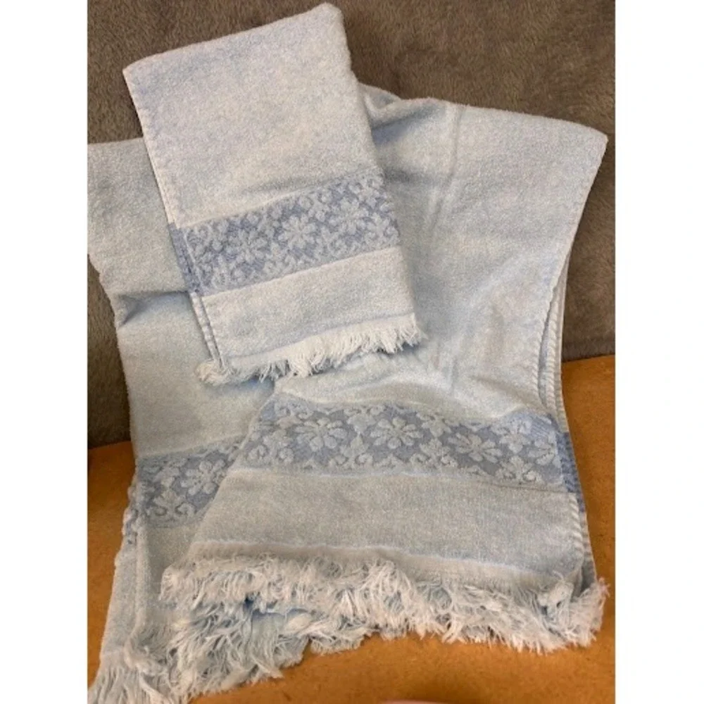 Vintage JCPenney Light Blue Floral Damask Fringed Towel Set 2 Bath 1 Hand Towel